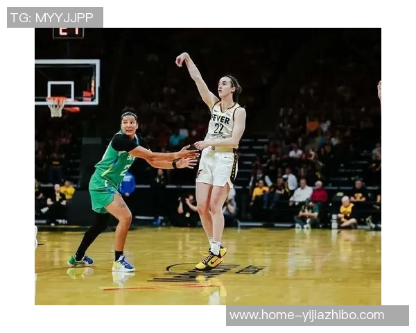 卡特在中国女篮联赛中狂砍52分8板3助荣膺得分王称号